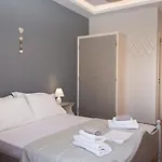 Theodora Apartament